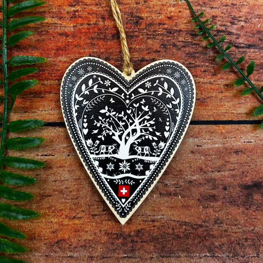 Swiss Folk Art Heart scherenschnitte, decoupage Wooden Decoration