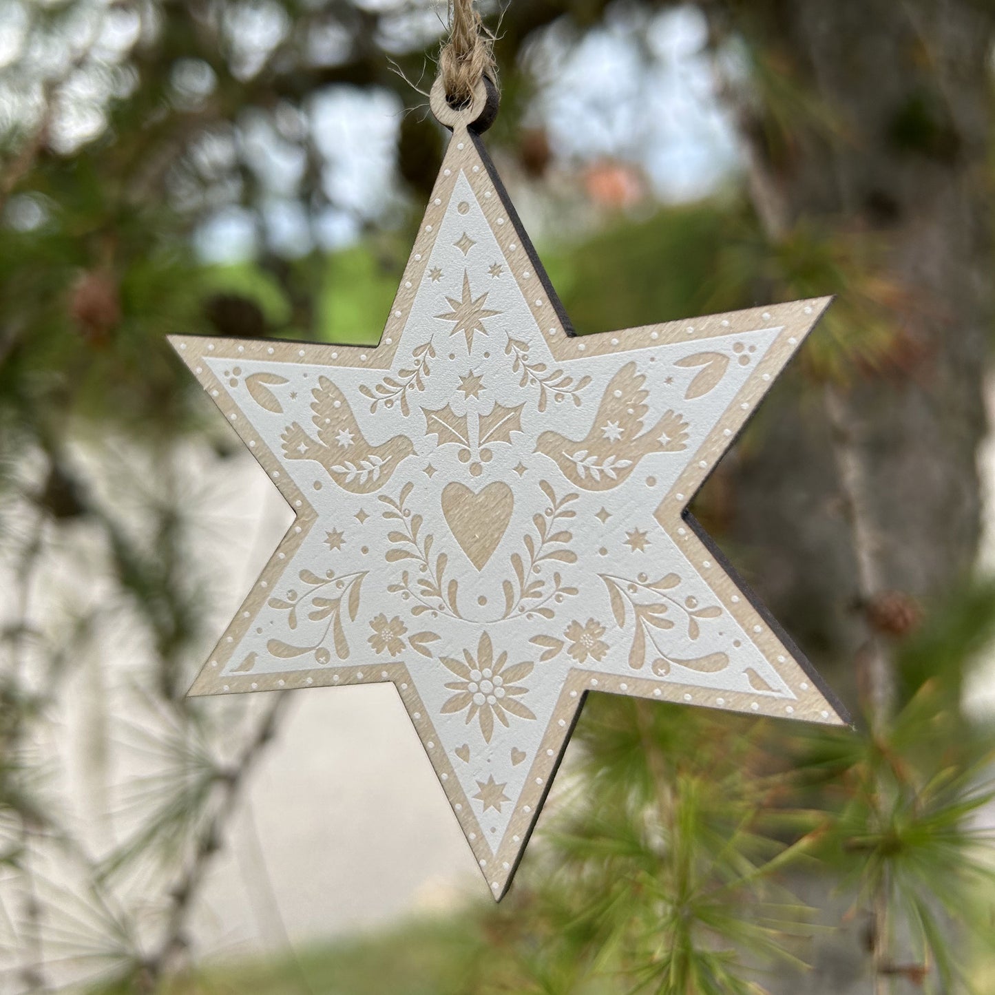 Papercut Star Wooden Decoration