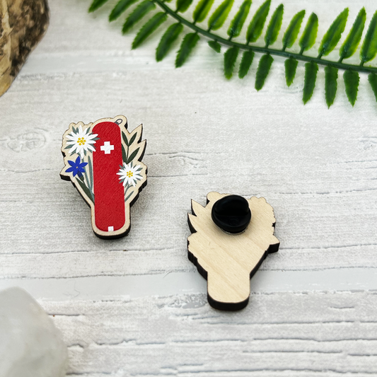 Edelweiss Pocketknife Wood Pin Badge