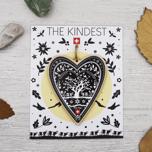 "Swiss Paper Cut Heart" Dekoration aus Holz