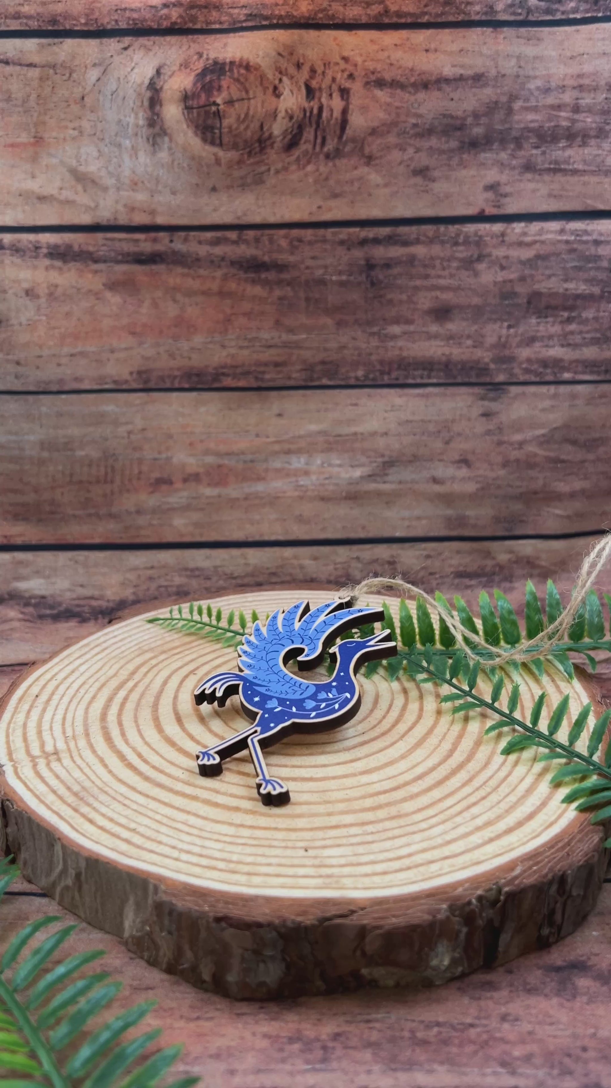 video showing Blue Heron Crane La Grue Wooden Decoration