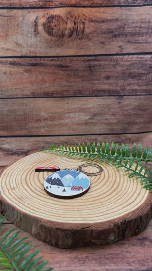 video of Swiss Alps Ski and Skilift Keyring